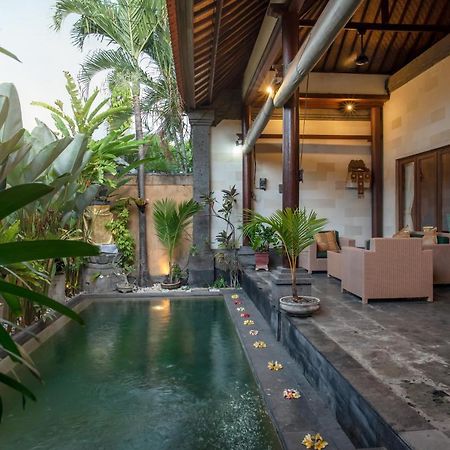 Bidadari Villa Seminyak Zewnętrze zdjęcie